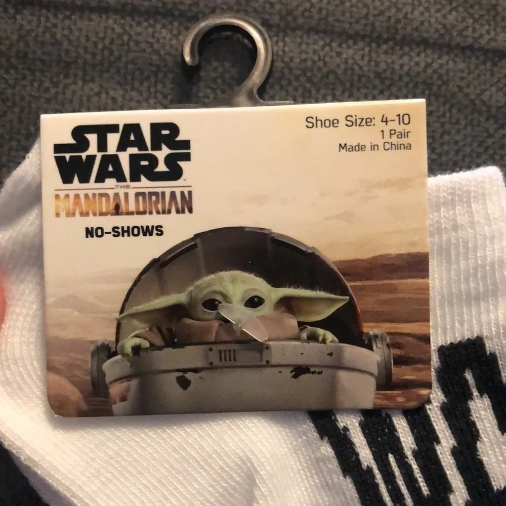 Star Wars Boys No Show Socks Size 4-10 baby yoda NWT